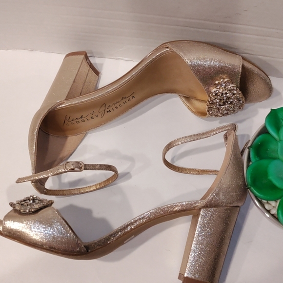 Badgley Mischka Gold Open Toe Rhinestones He… - Picture 14 of 15